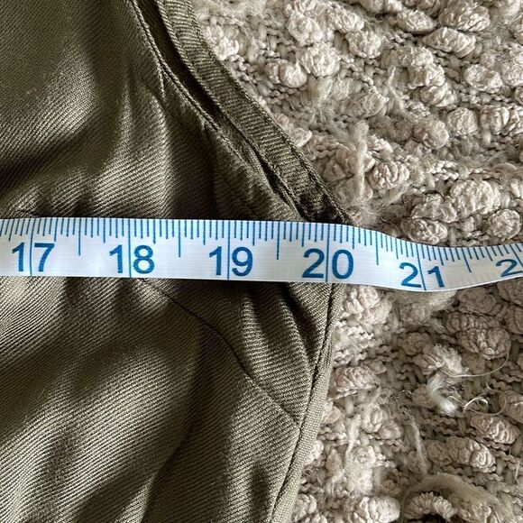 NWT Waimea Olive Green Jumpsuit. Size Large. - Picture 6 of 11